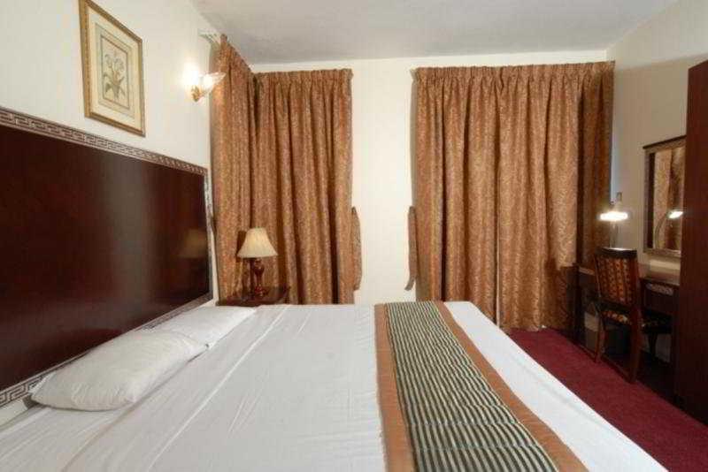 Royal Plaza Hotel Apartments Dubaj Exteriér fotografie